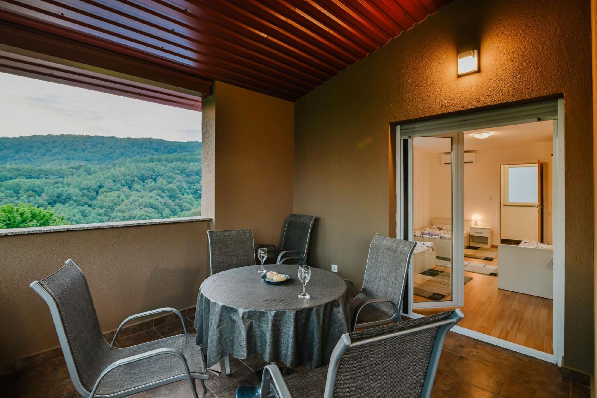 Carobni Pogled Villa